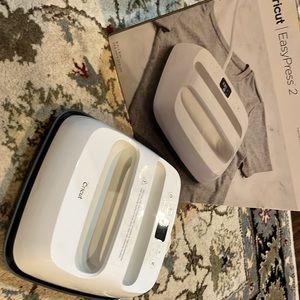 Cricut EasyPress 2 - 9” x 9”